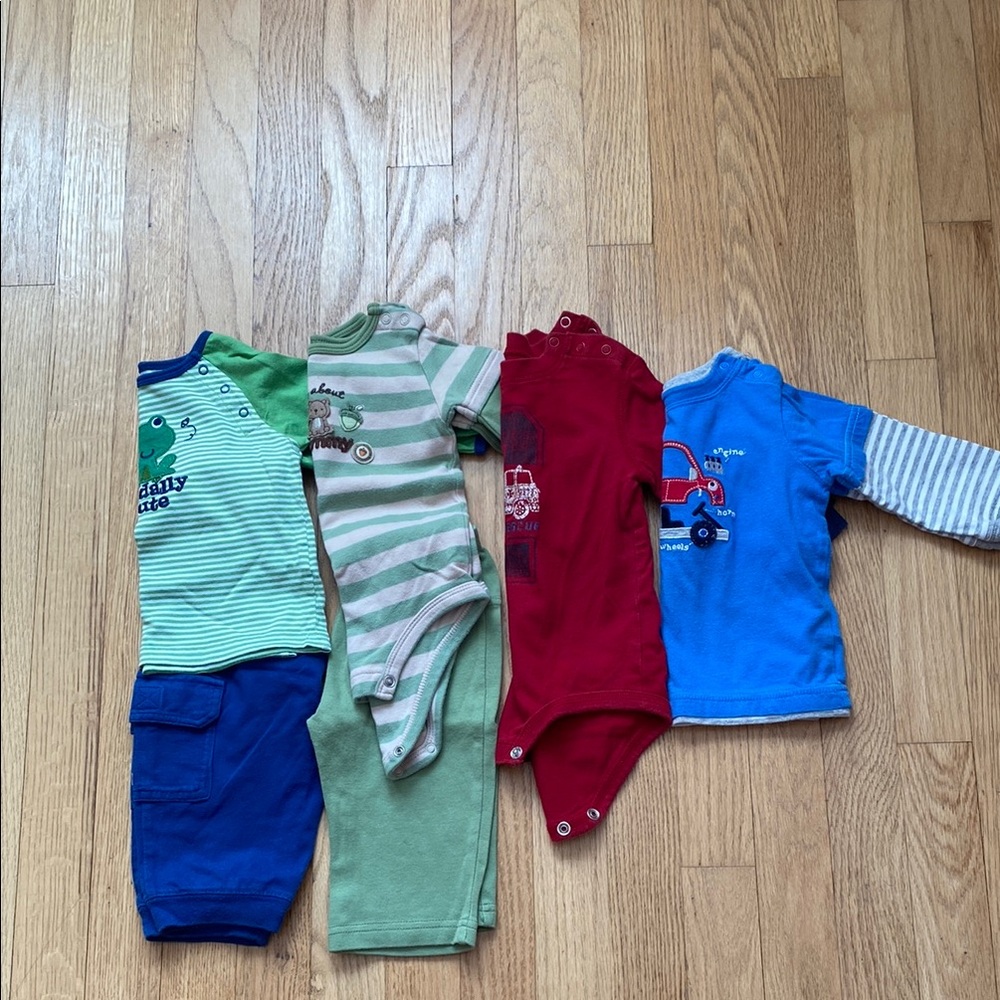 Carter’s baby boy bundle 🤗